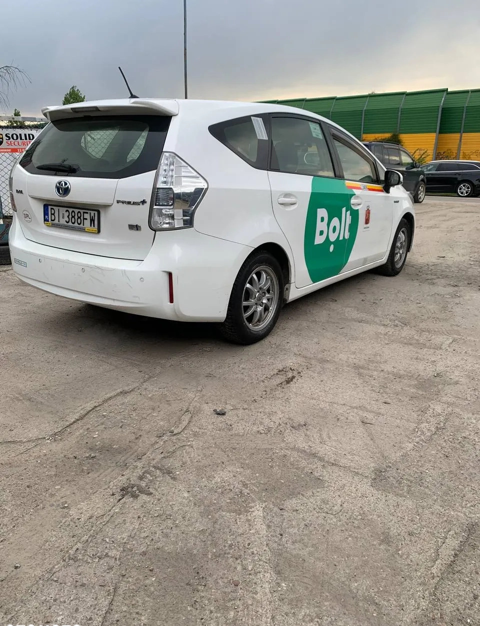 Toyota Prius+ cena 39900 przebieg: 376000, rok produkcji 2014 z Warszawa małe 37
